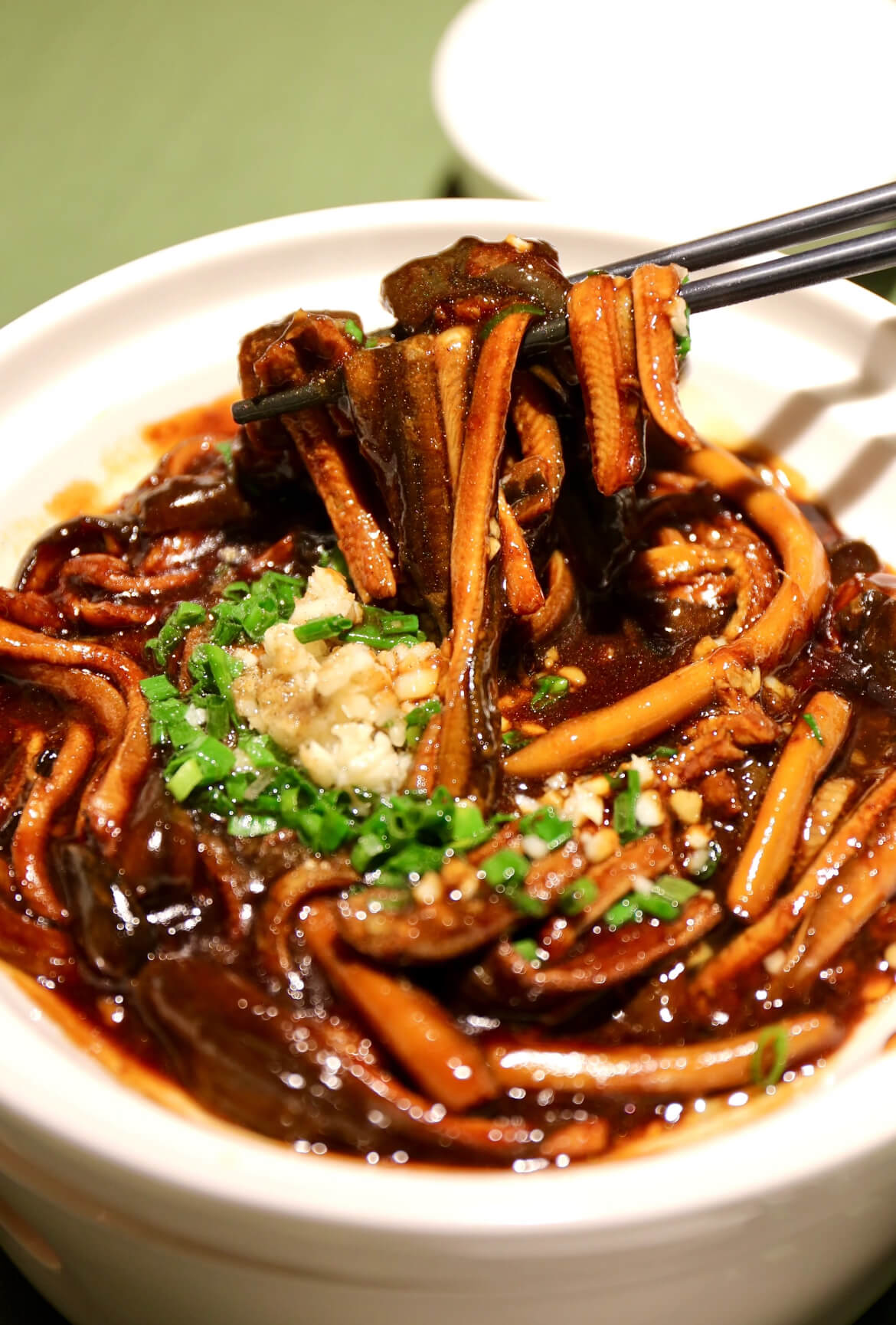 Sizzling Eel Paste